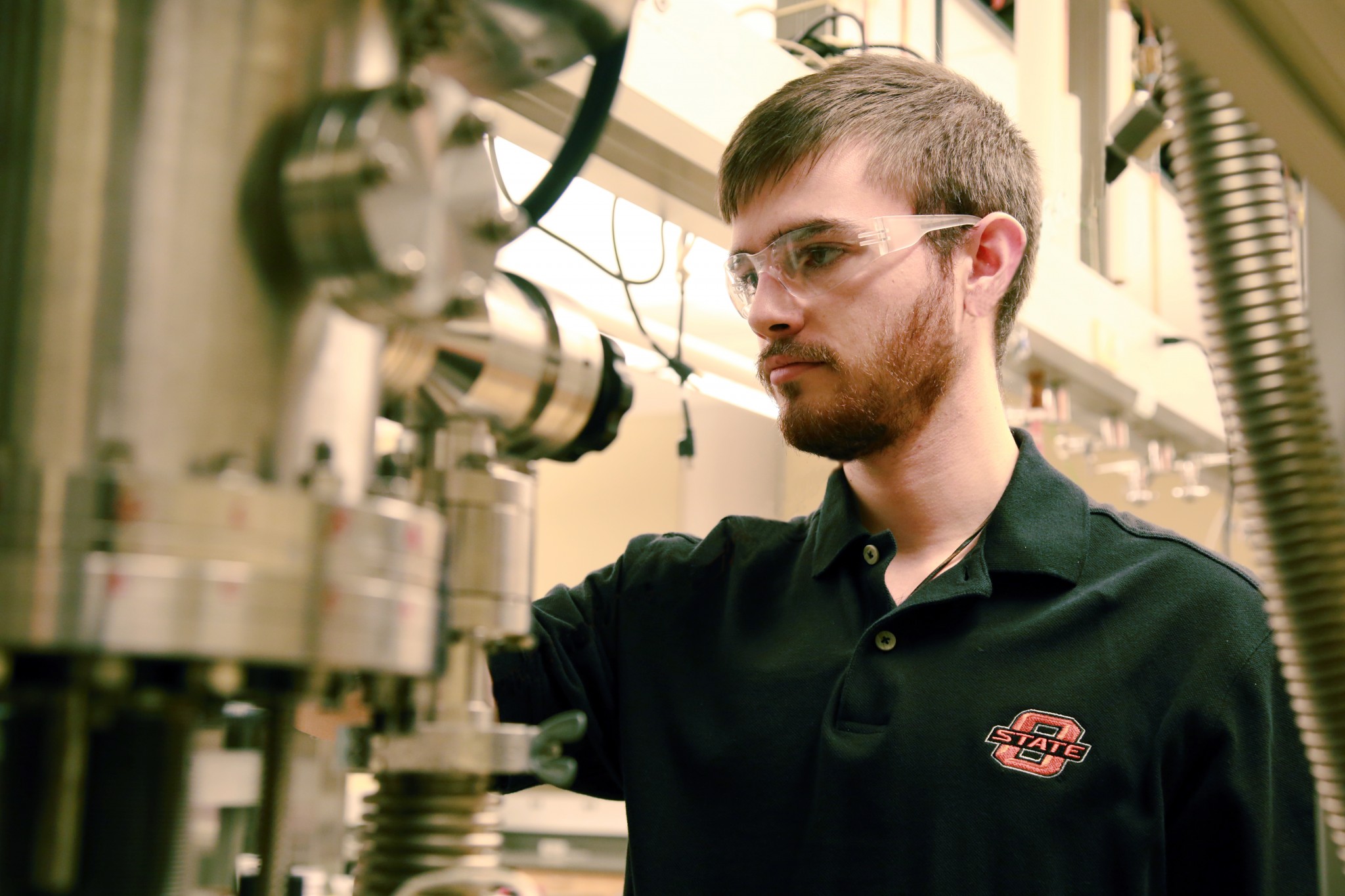 OSU-Tulsa_LK5A0145 Tech Center Student